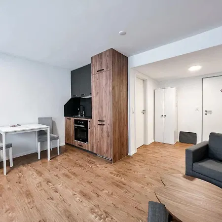 Mountain Retreat Studio: Idyllische In Apartament *